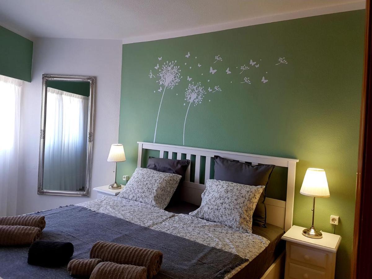 Apartamentos Tamarindos 베날마데나코스타 외부 사진